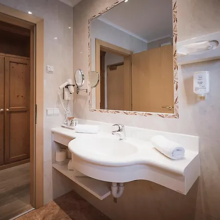 Solvie Hotel 4*